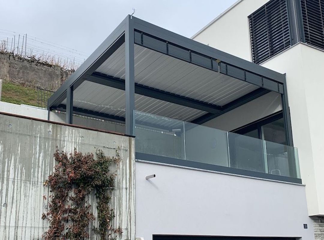 bioclimatic pergola Adjustable retractable louvers 