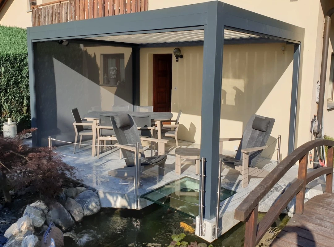 bioclimatic pergola Adjustable retractable louvers 