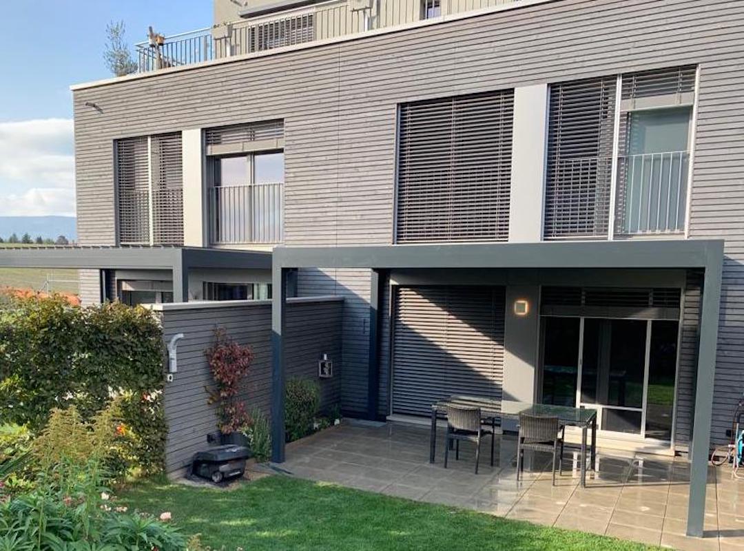 bioclimatic pergola Adjustable retractable louvers 