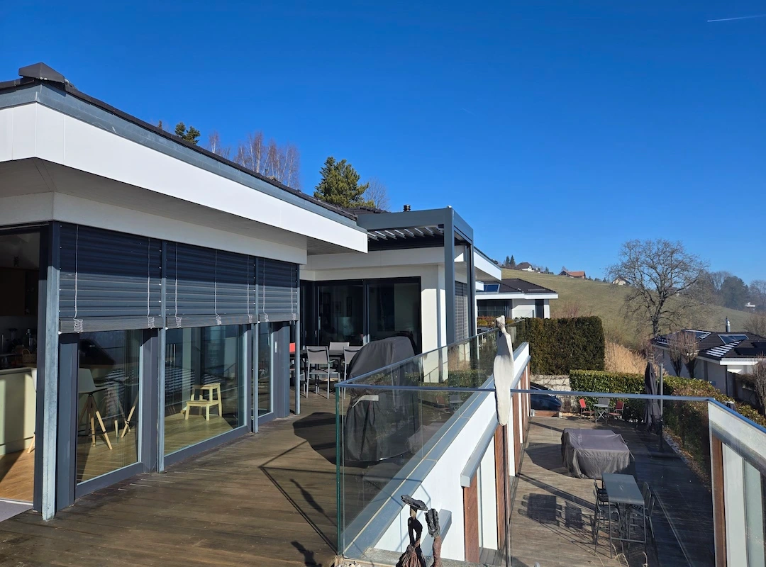 bioclimatic pergola Adjustable retractable louvers 