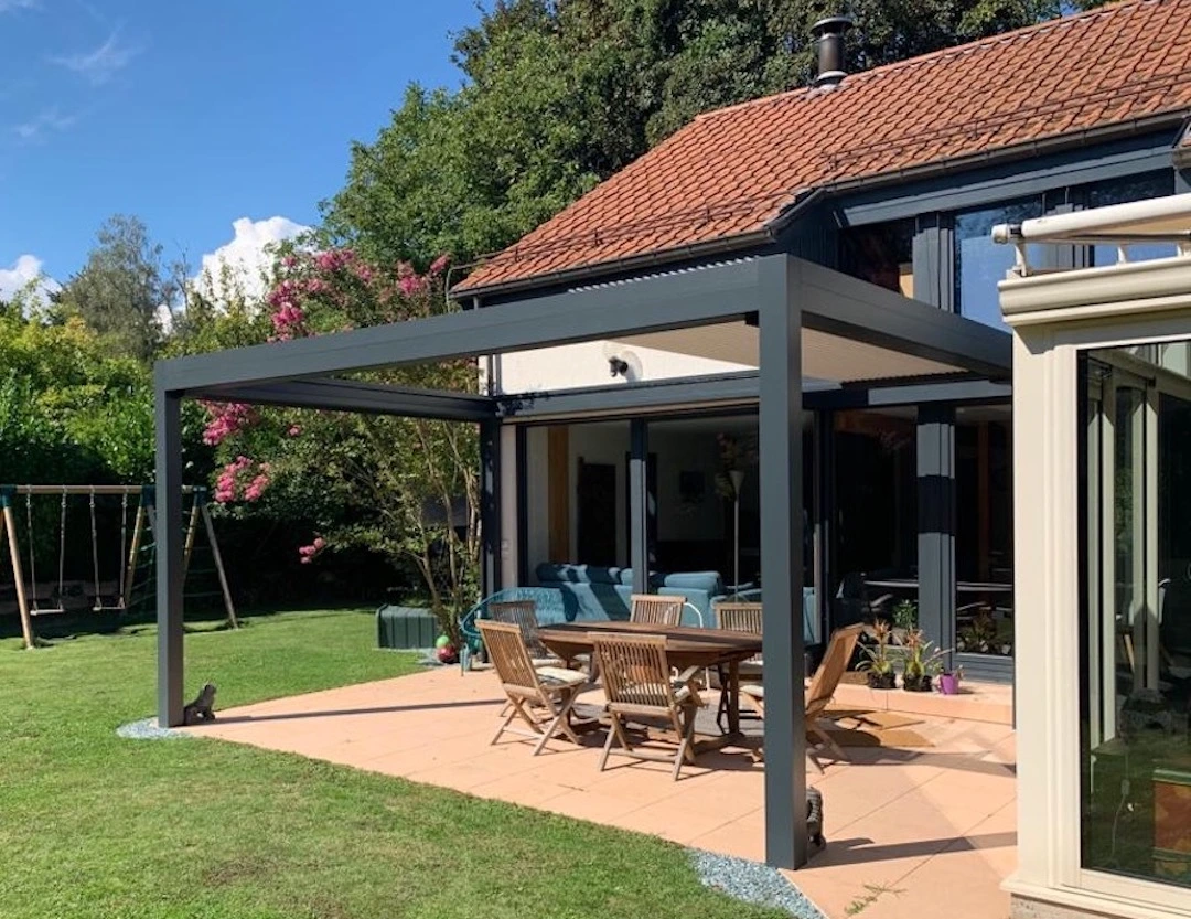 bioclimatic pergola Adjustable retractable louvers 