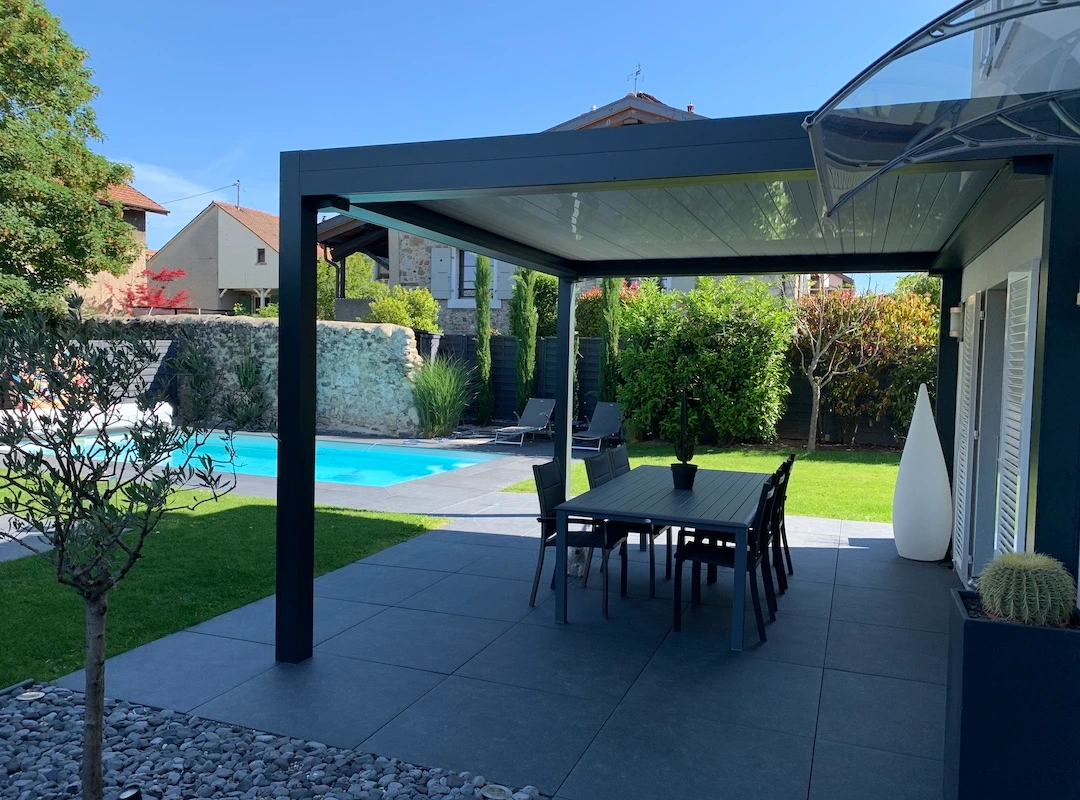 bioclimatic pergola Adjustable retractable louvers 