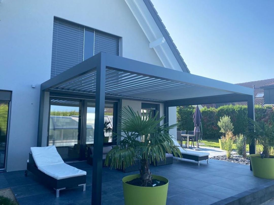 bioclimatic pergola Adjustable louvers