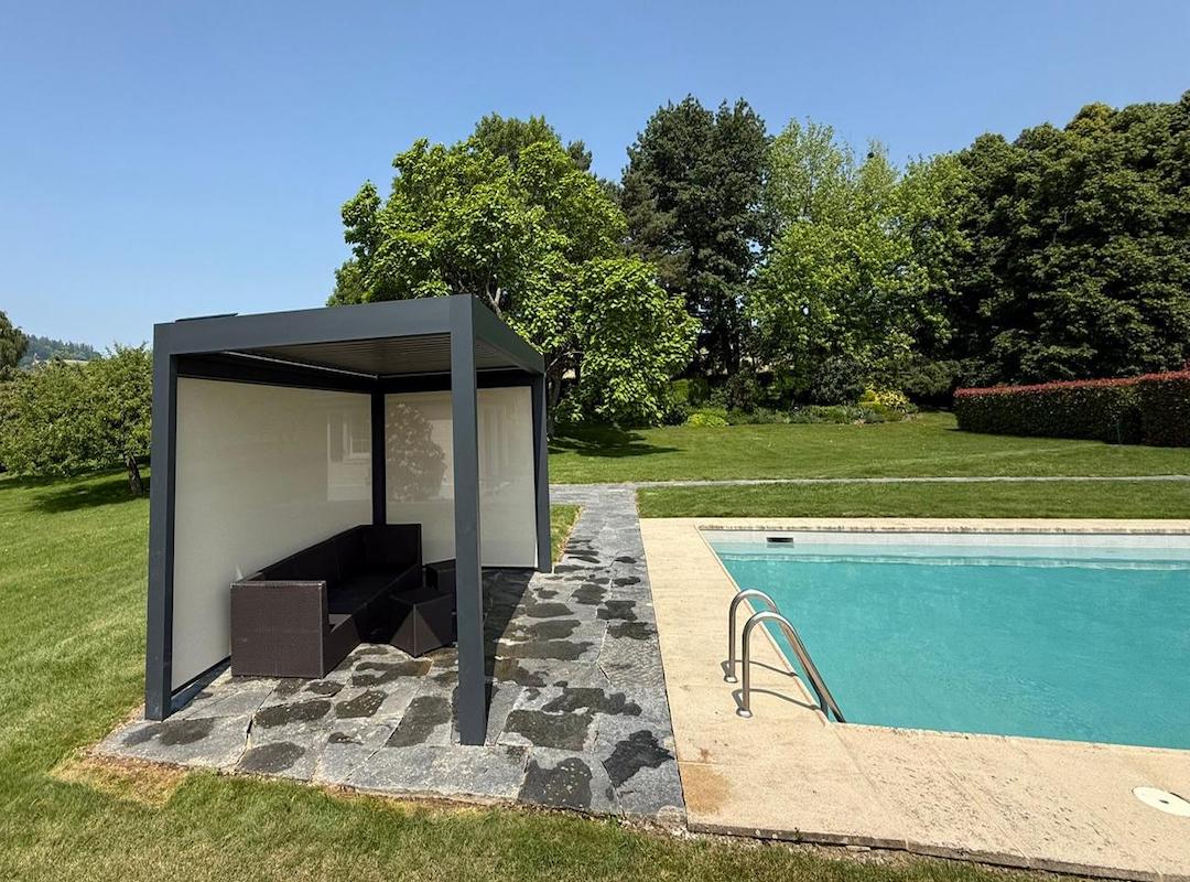 bioclimatic pergola Adjustable louvers