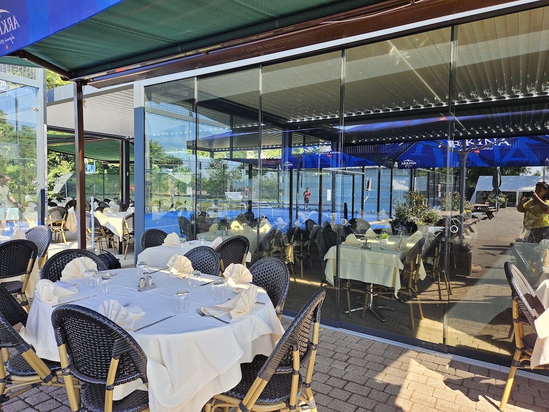 bioclimatic pergola Adjustable louvers