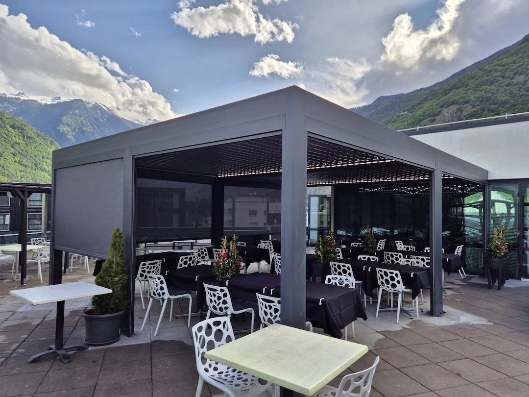 bioclimatic pergola Adjustable louversbioclimatic pergola Adjustable louvers