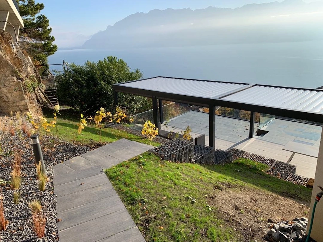 bioclimatic pergola Adjustable louvers