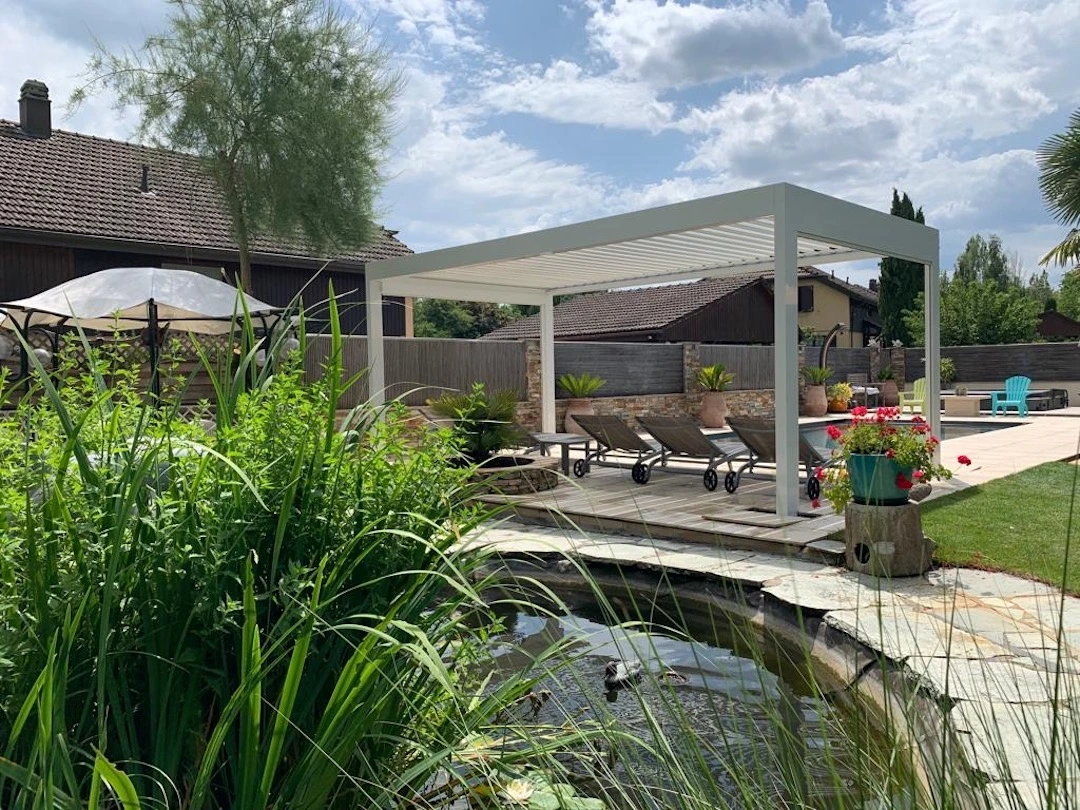 bioclimatic pergola Adjustable louvers