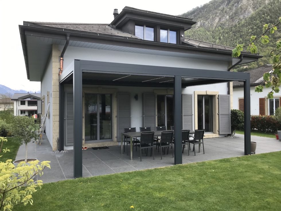 bioclimatic pergola Adjustable retractable louvers 