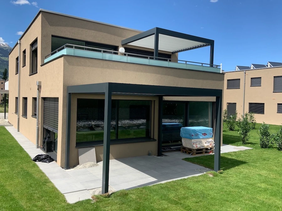 bioclimatic pergola Adjustable louvers