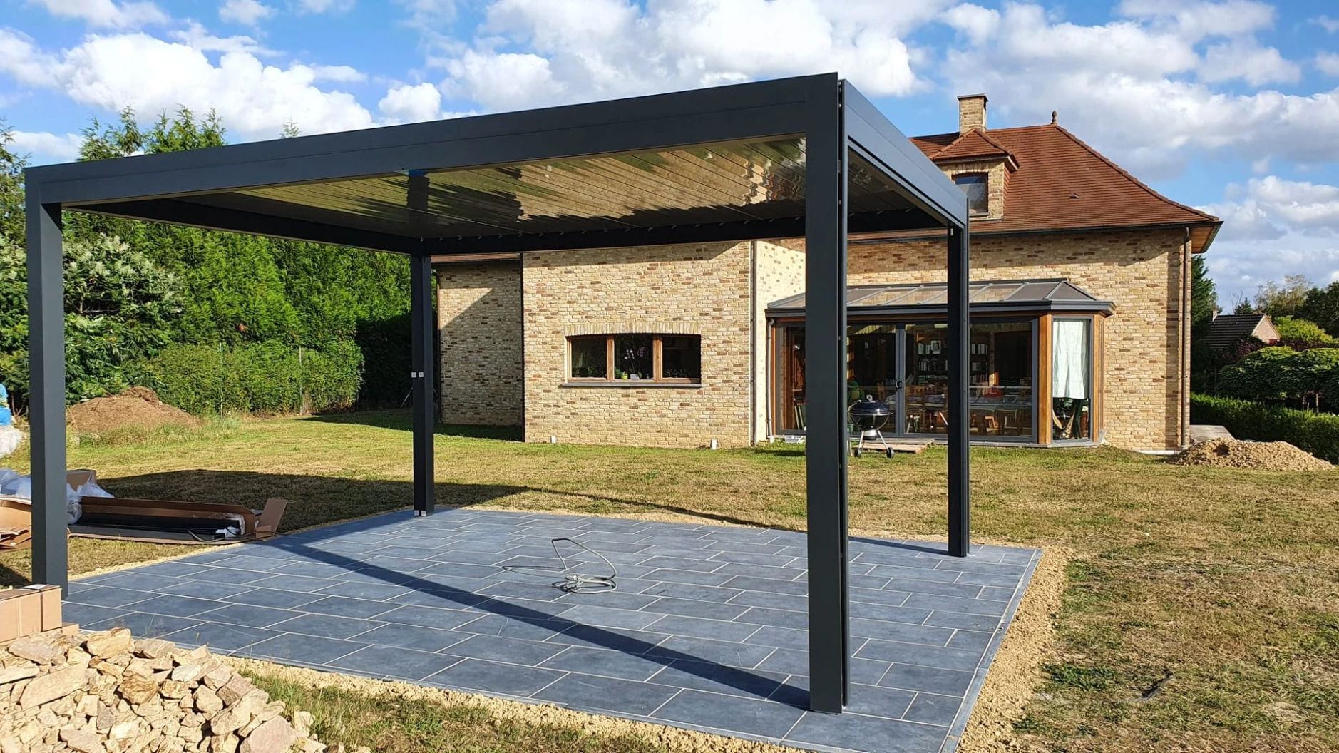 bulding pergola bioclimatic